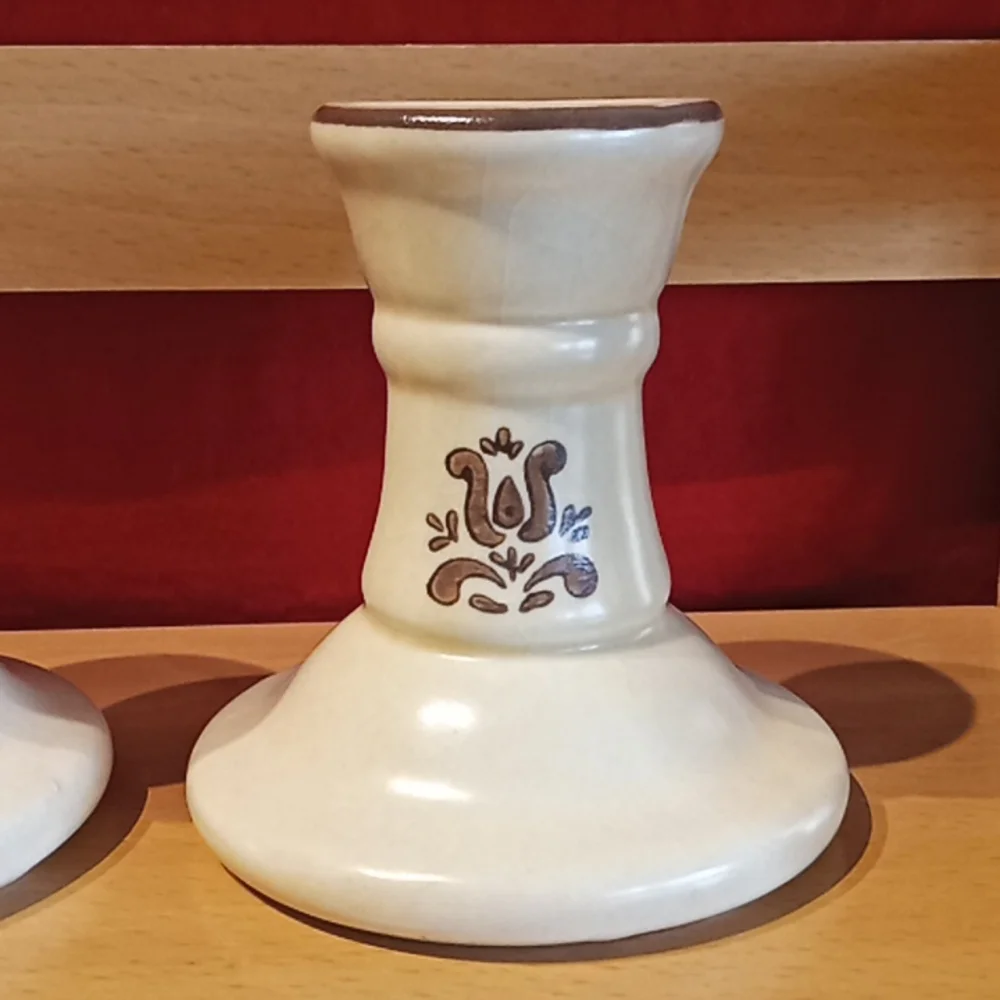 RARE-Pfalzgraff Village Pattern Set of 2 Series #1 Short Candlestick Holders. - Picture 2 of 16